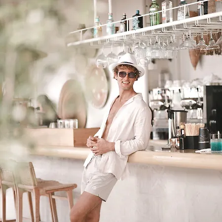 Perios House - Adults Only 图兰克